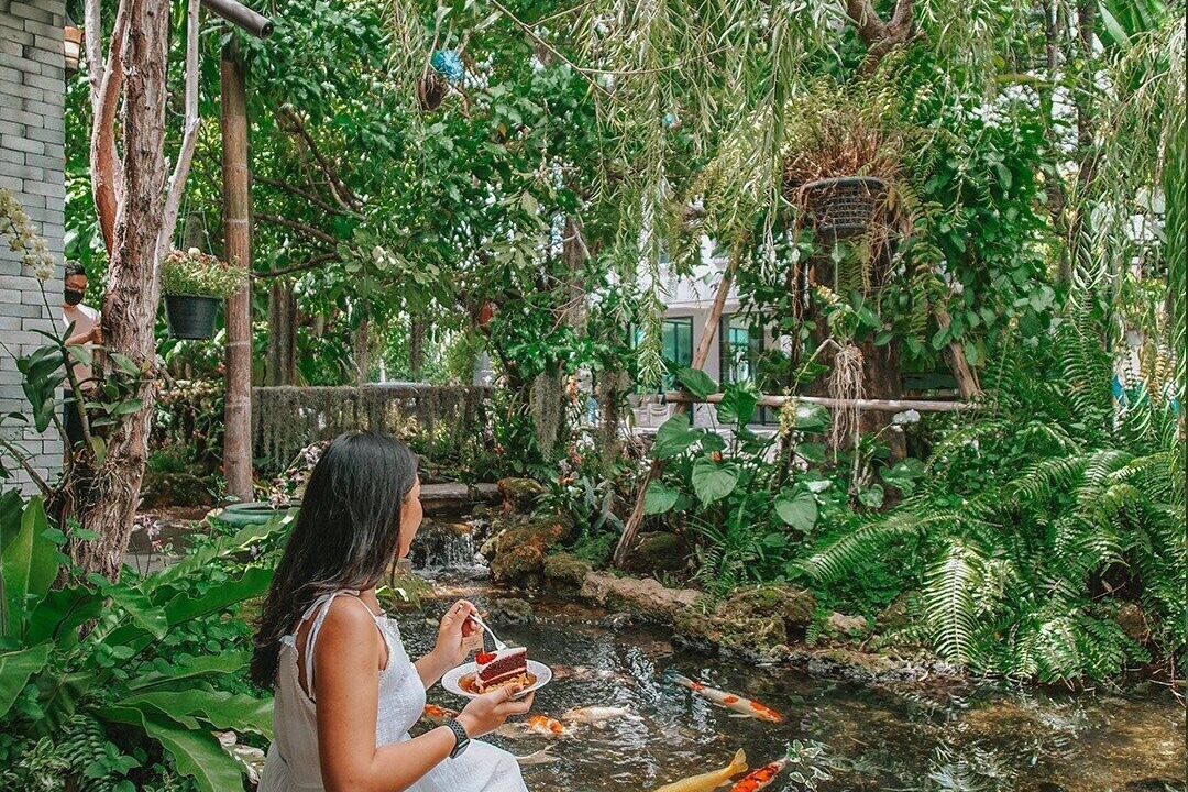 Photo of Outdoor in Thung Phaya Thai