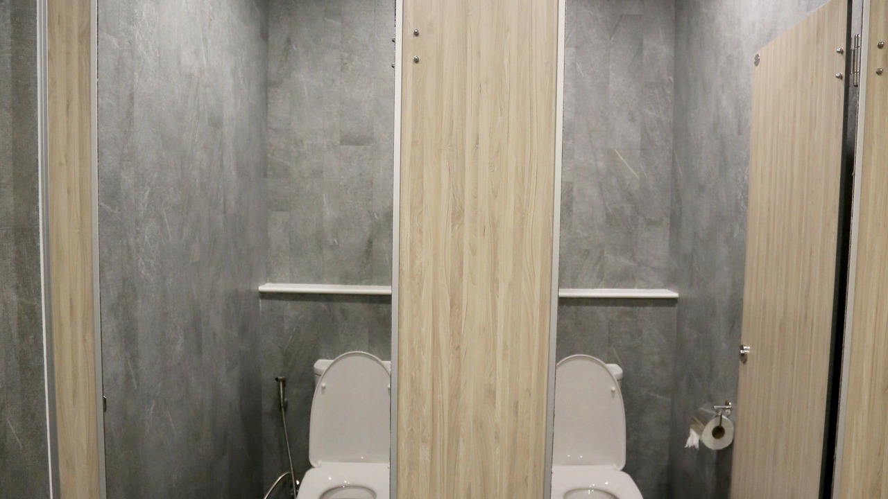 Photo of Bathroom in Thung Phaya Thai