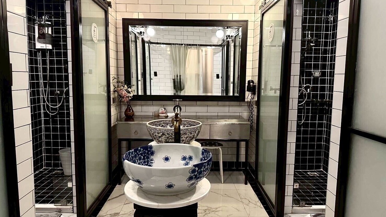 Photo of Bathroom in Talat Noi