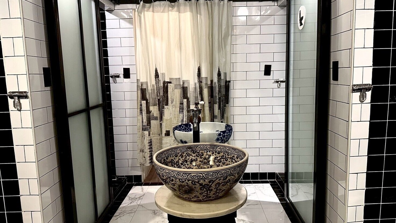 Photo of Bathroom in Talat Noi
