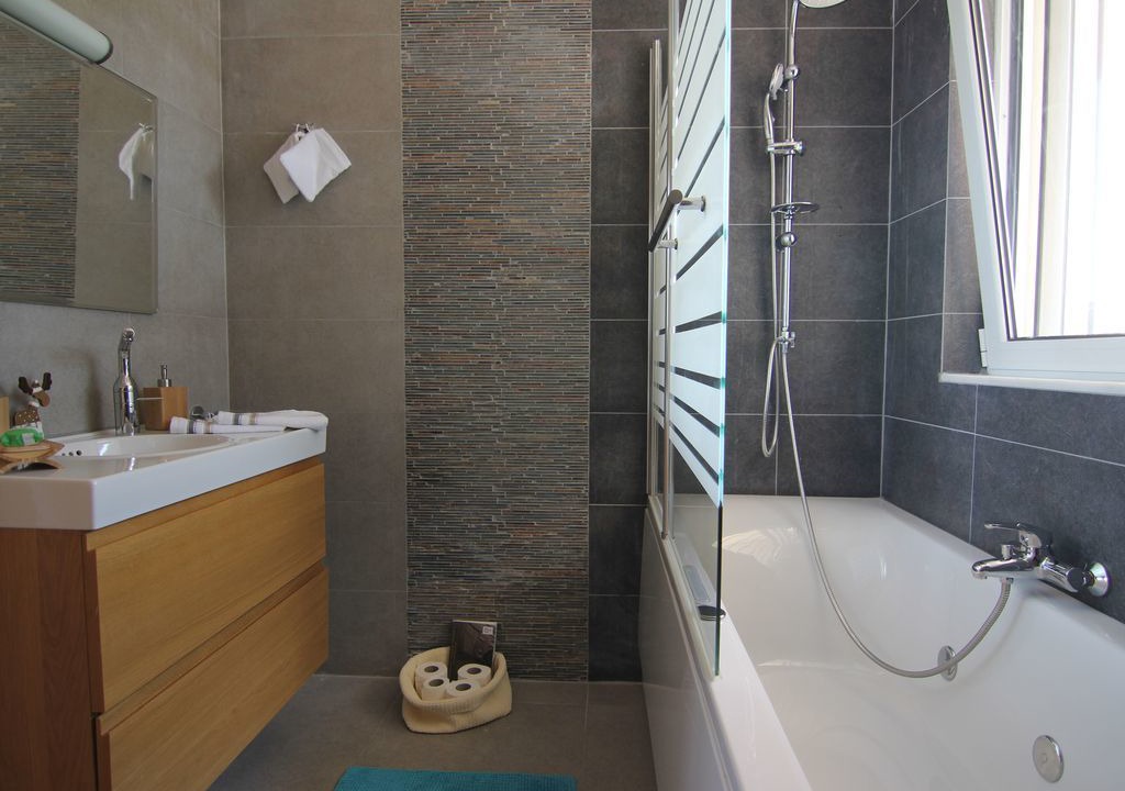 Photo of Bathroom in Spata-Artemida