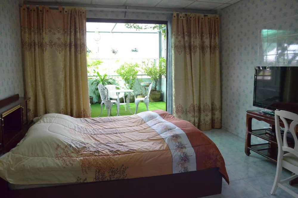 Photo of Bedroom in Arun Amarin