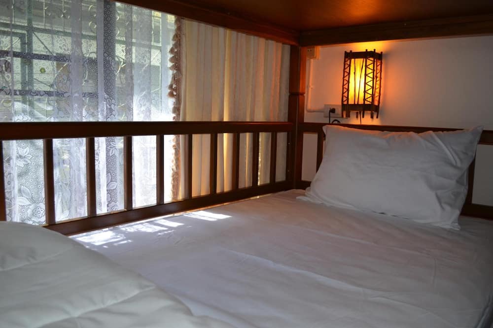 Photo of Bedroom in Arun Amarin
