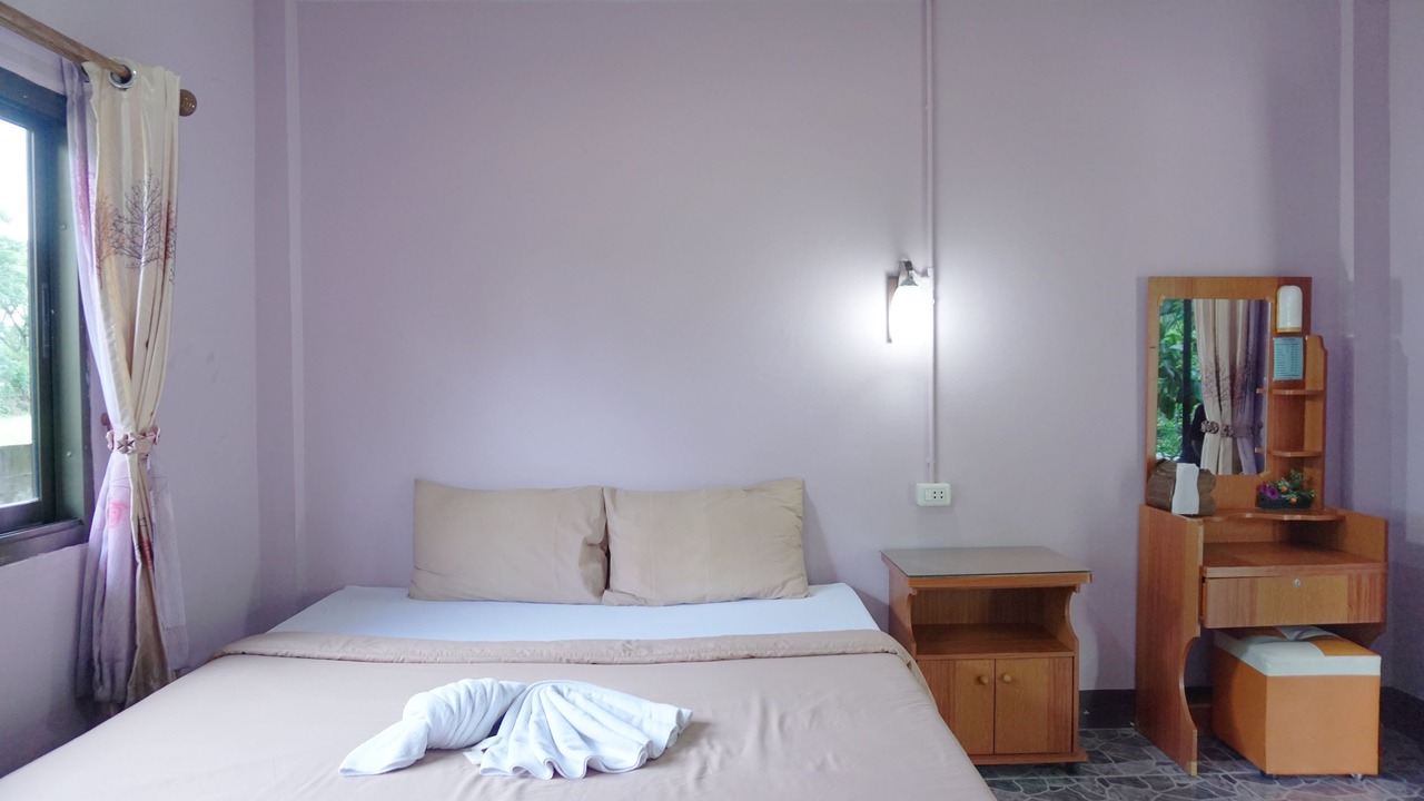 Photo of Bedroom in Lampang