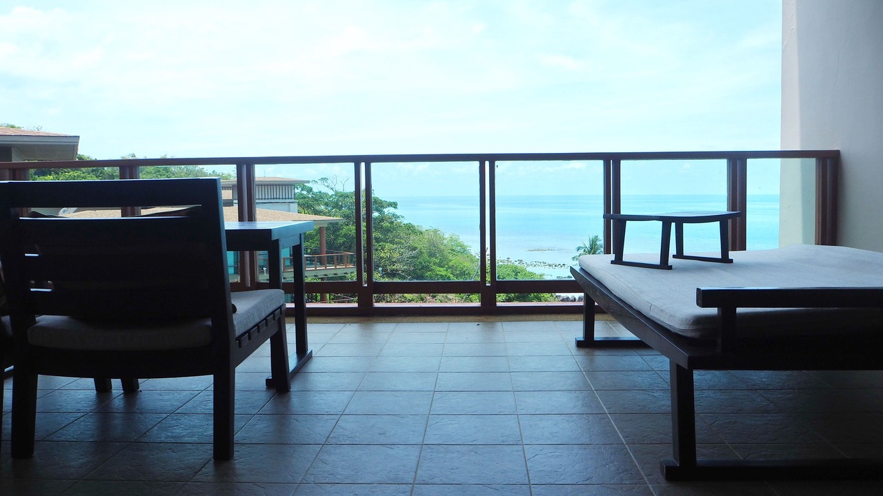 Photo of Patio Balcony in Laem Set