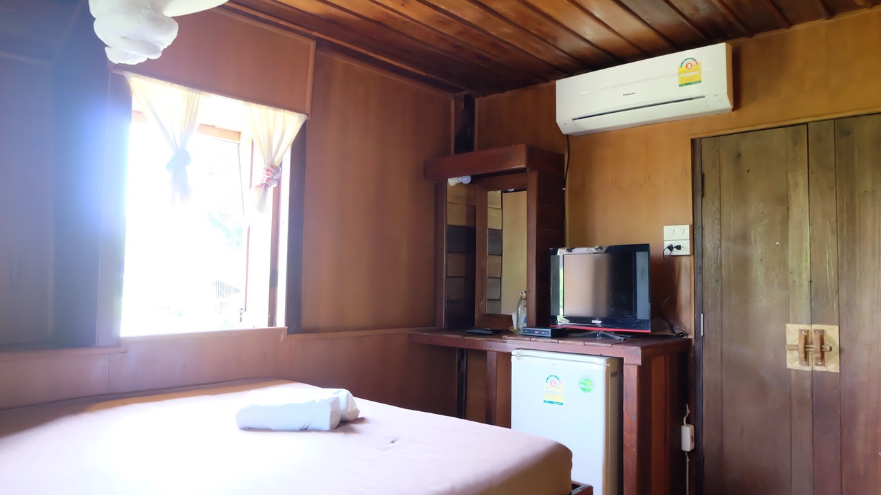Photo of Bedroom in Tha Sut
