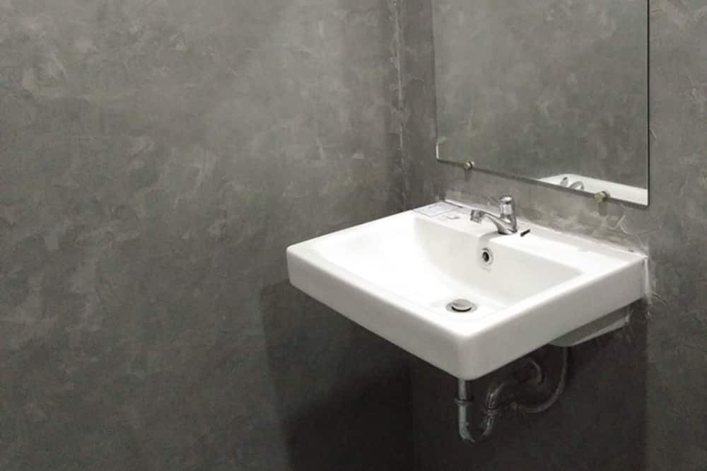 Photo of Bathroom in Pong Ta Long