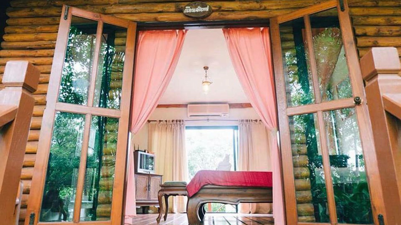 Photo of Bedroom in U Thong