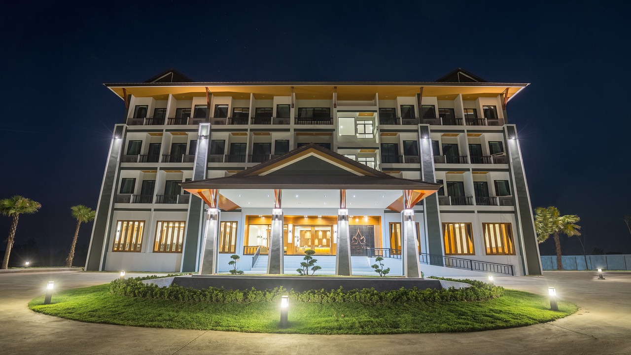 Photo of Buildings in Thoeng