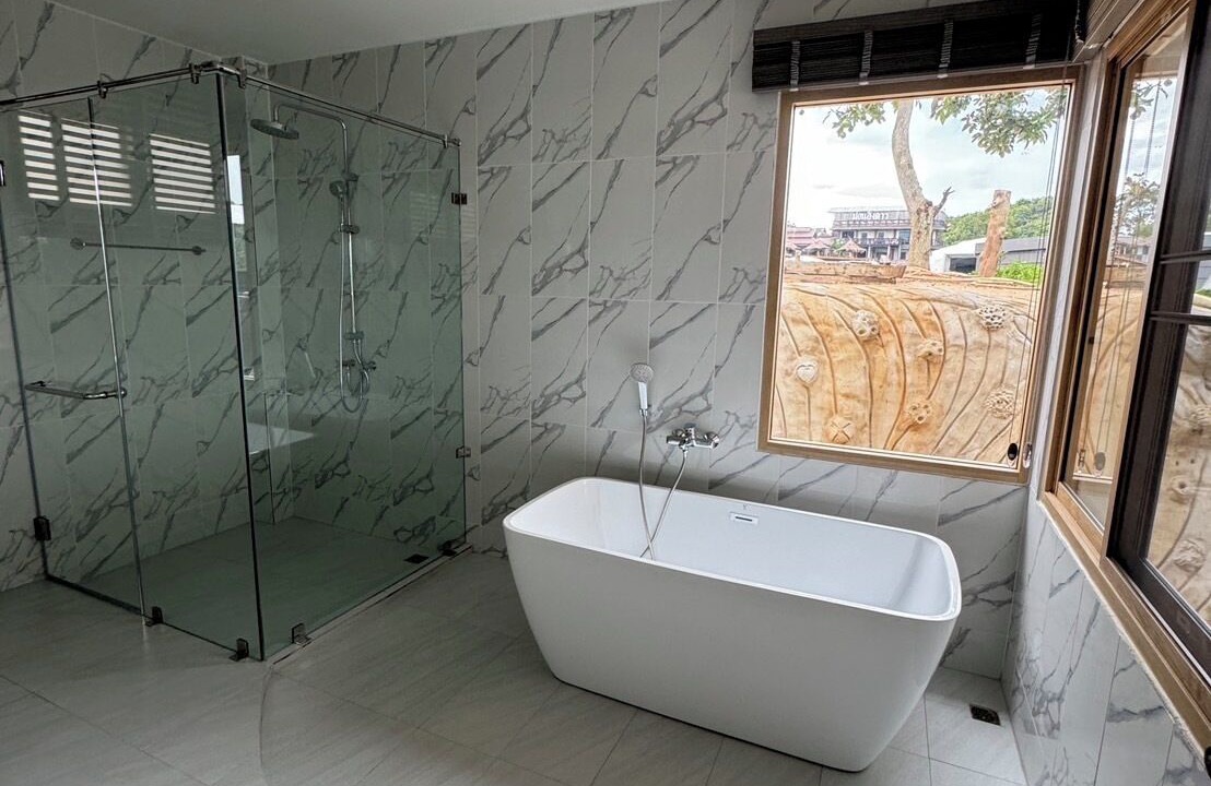 Photo of Bathroom in Mae Rim