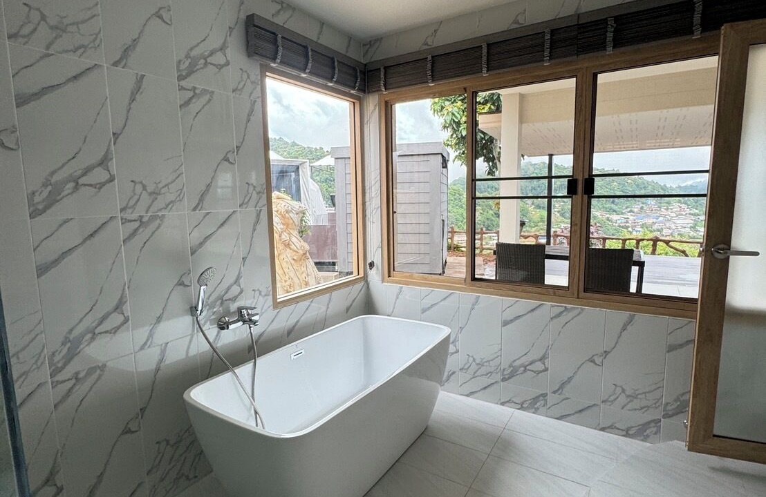 Photo of Bathroom in Mae Rim