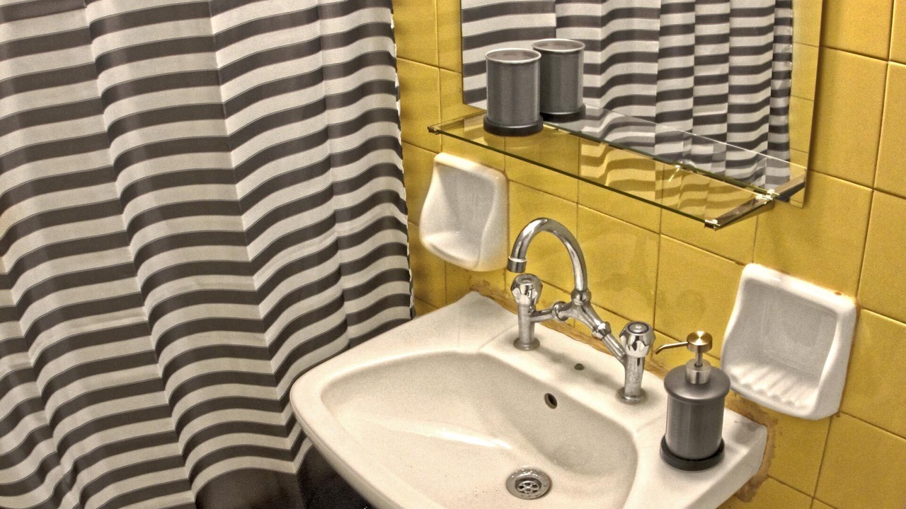 Photo of Bathroom in New Kypseli