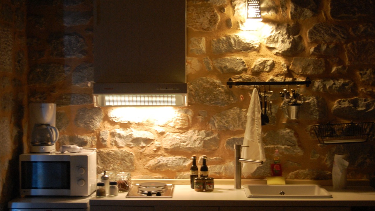 Photo of Kitchen in Drosopigi