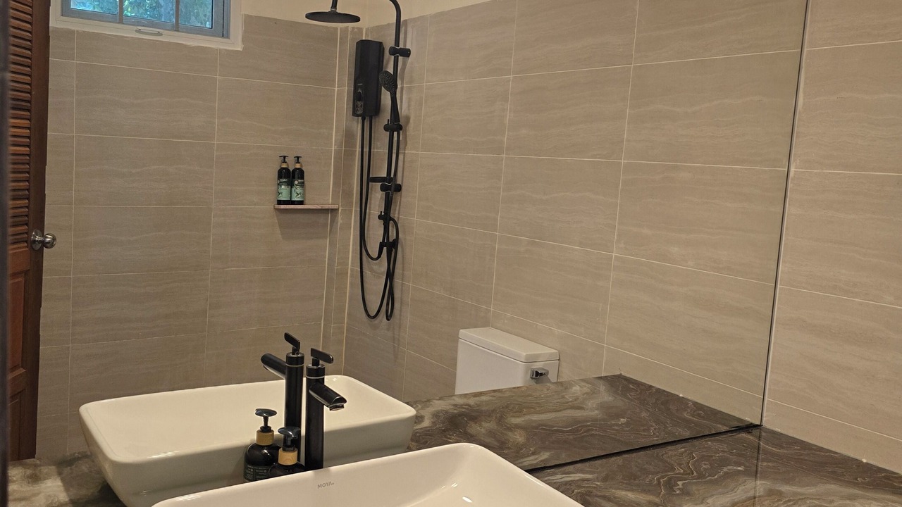 Photo of Bathroom in Ko Lanta