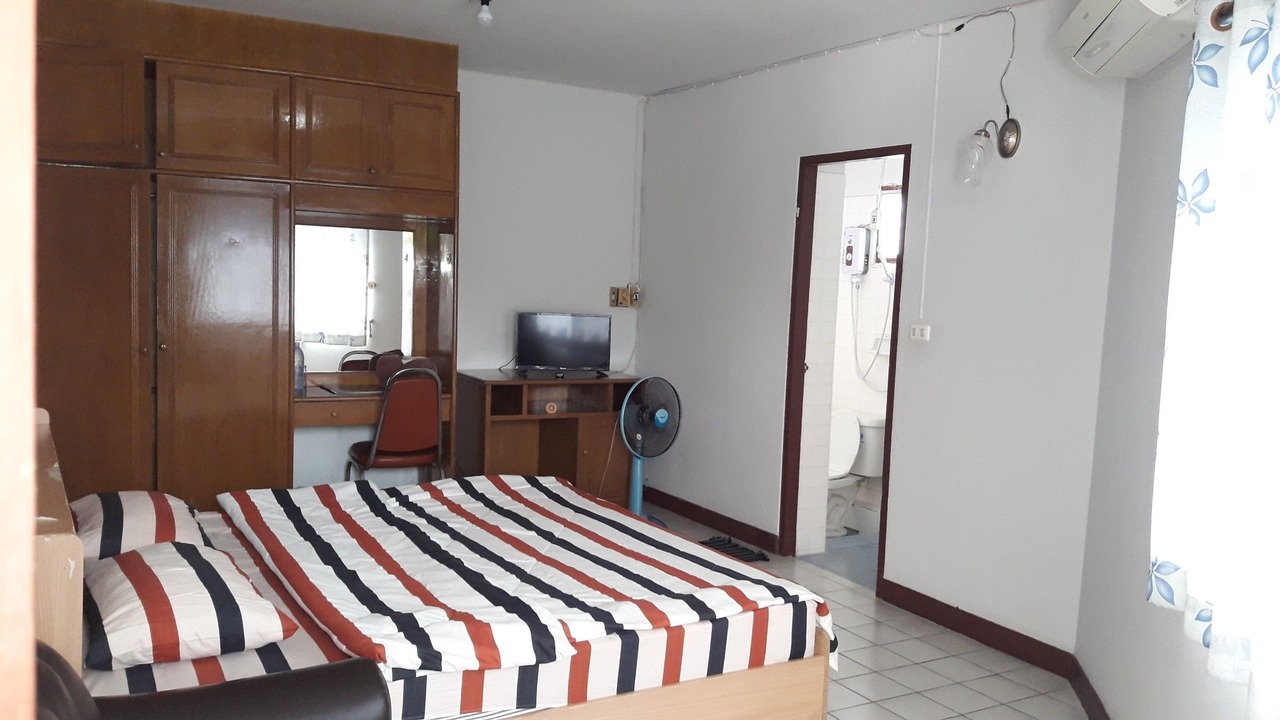 Photo of Bedroom in Thapae
