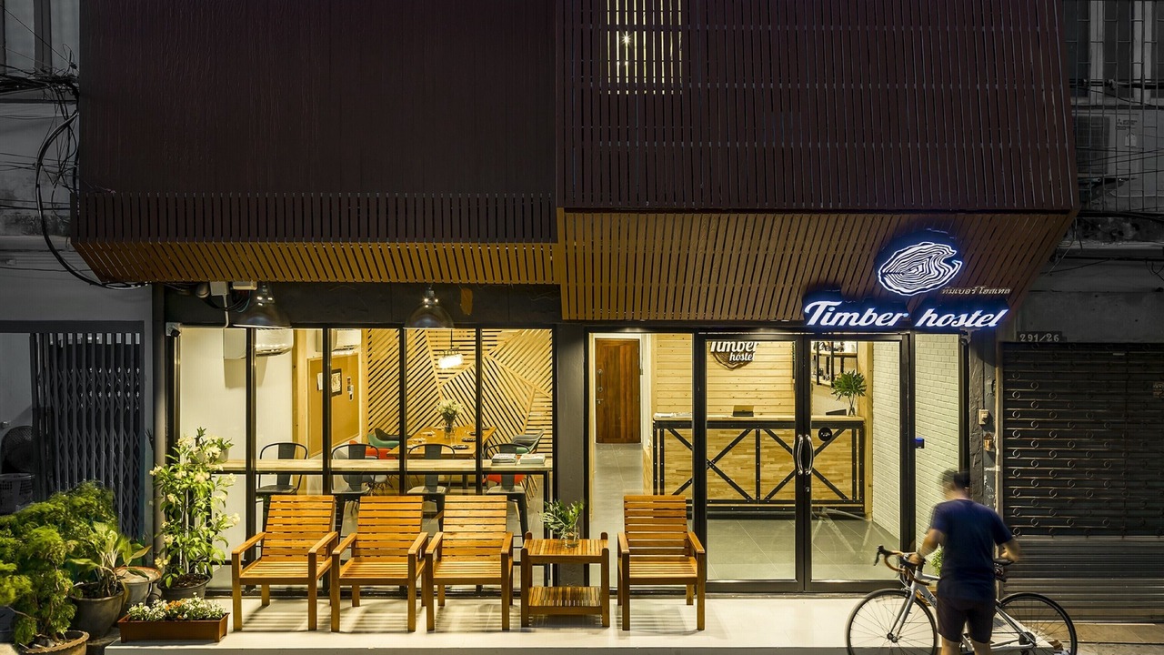 Photo of Outdoor in Thanon Phetchaburi
