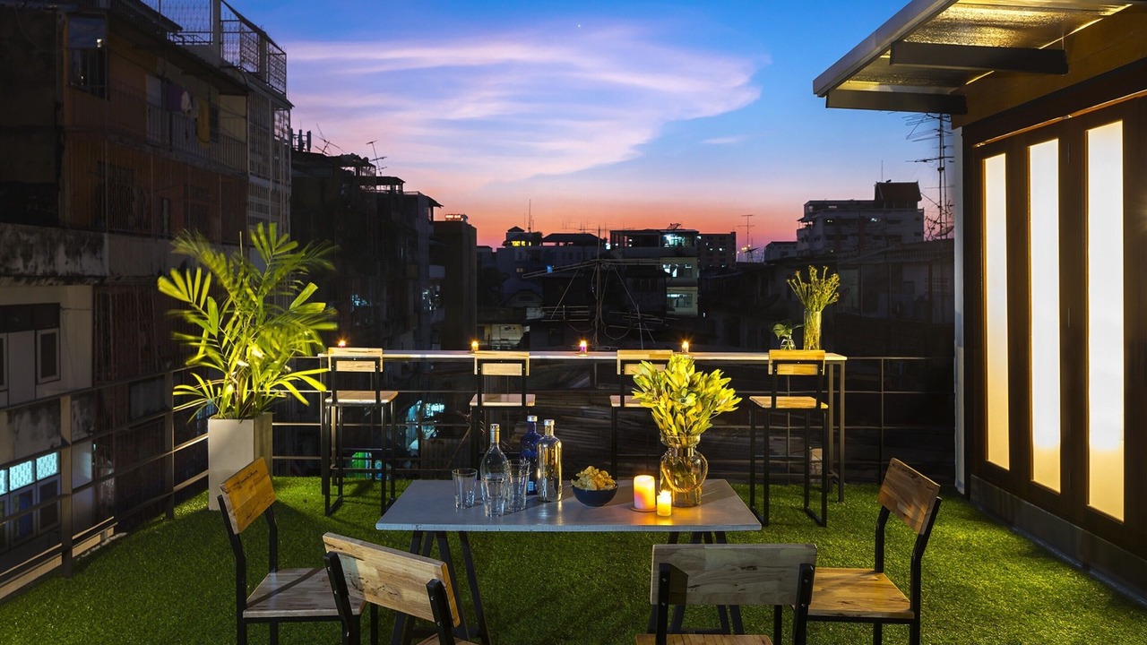 Photo of Outdoor in Thanon Phetchaburi