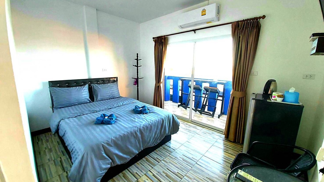 Photo of Bedroom in Ko Sichang