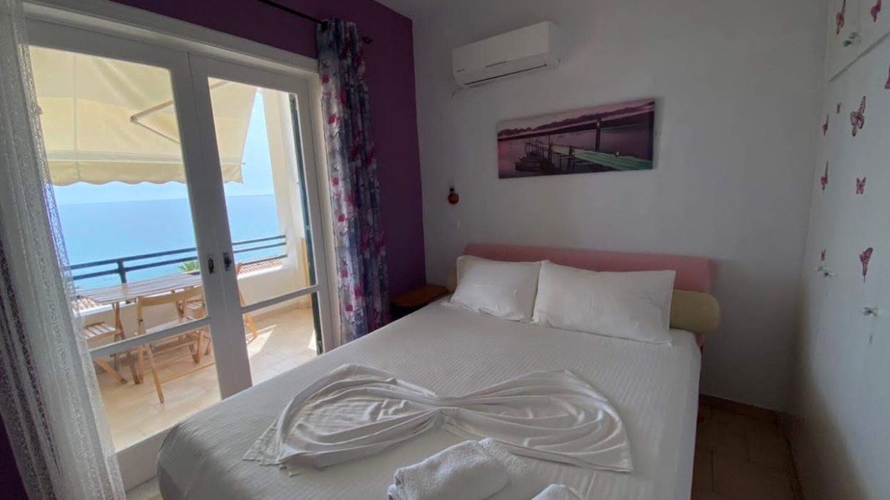 Photo of Bedroom in Glyfada