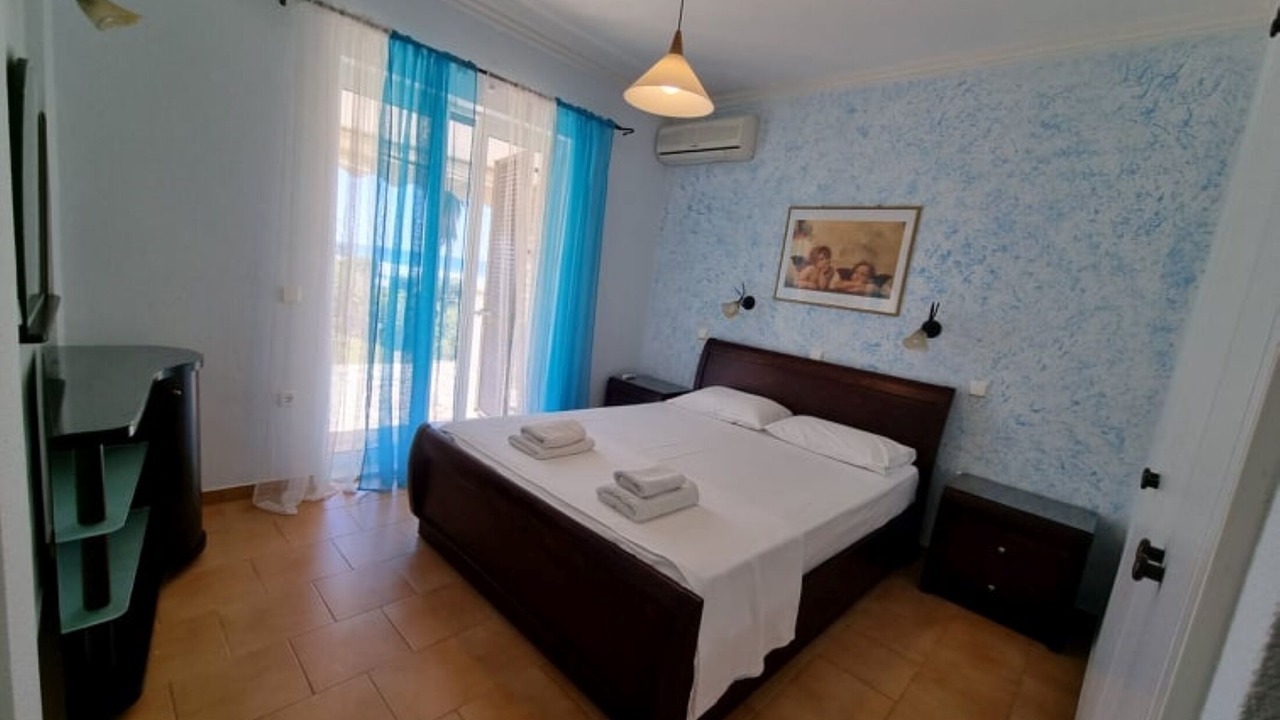 Photo of Bedroom in Glyfada