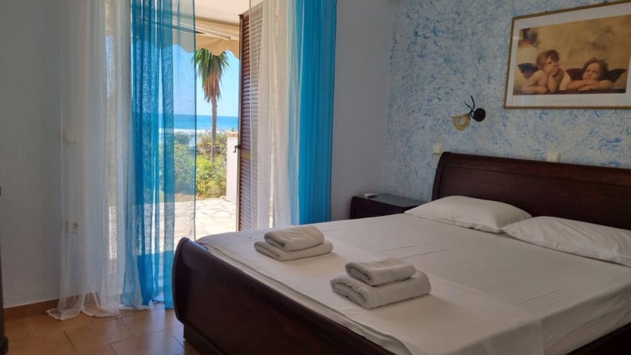 Photo of Bedroom in Glyfada