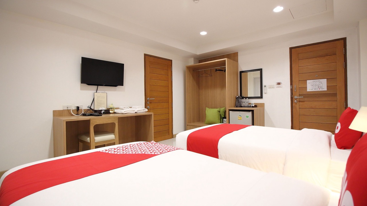 Photo of Bedroom in Wat Bowon Niwet