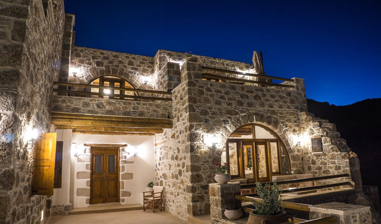 Photo of Outdoor in Moni