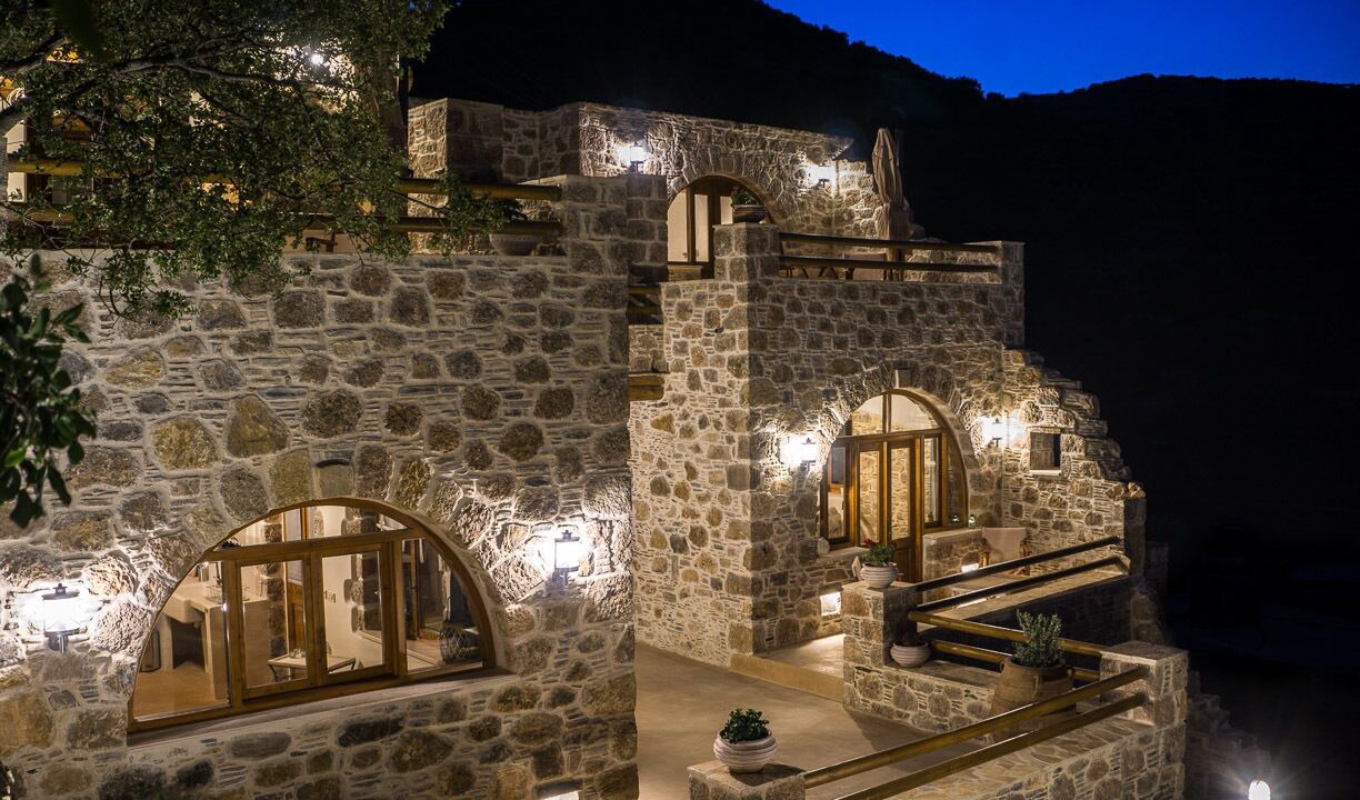 Photo of Outdoor in Moni