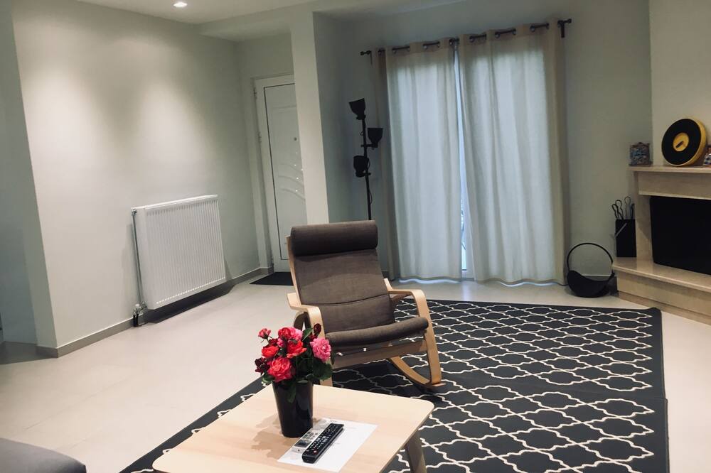 Photo of Bedroom in Kato Achaia