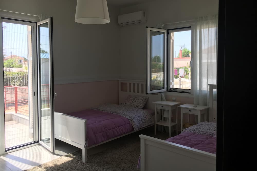Photo of Bedroom in Kato Achaia