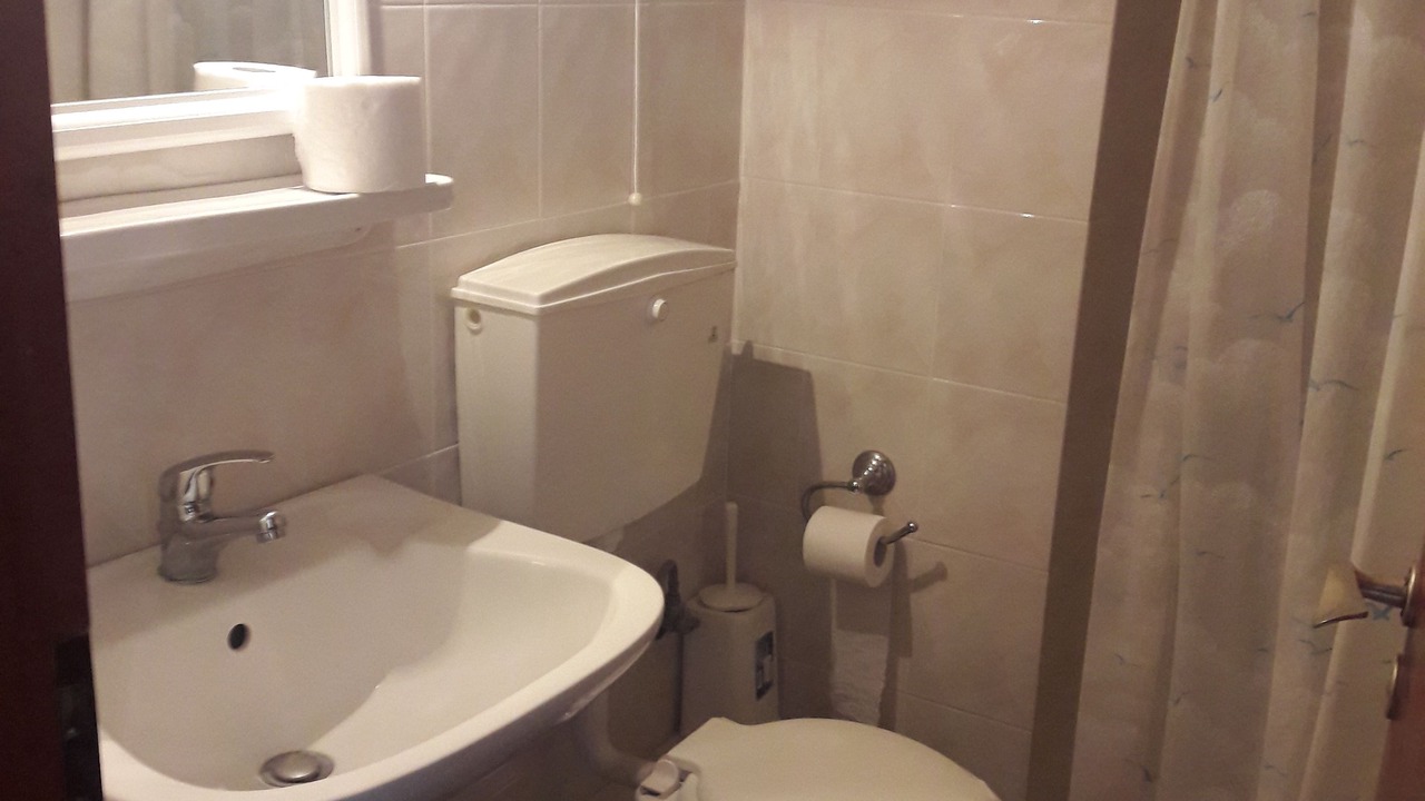 Photo of Bathroom in Zakharo