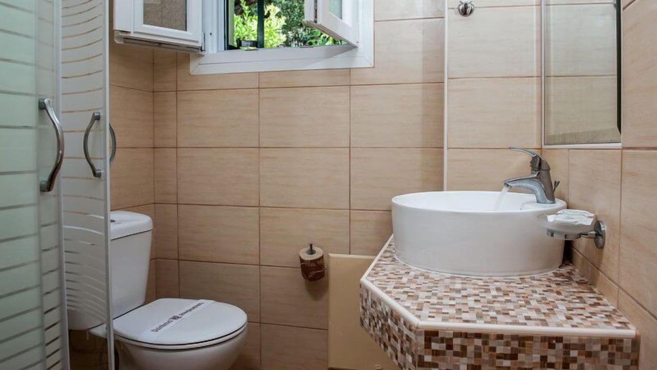 Photo of Bathroom in Kalami