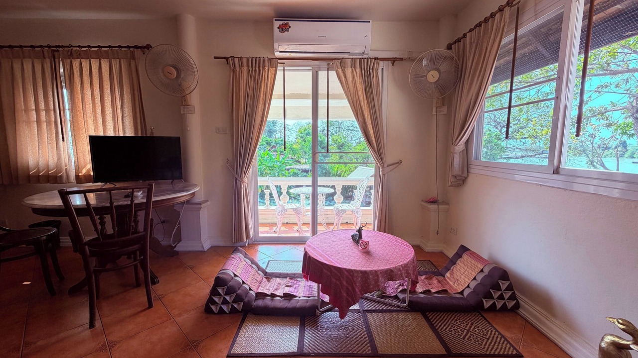 Photo of Bedroom in Bang Krasan