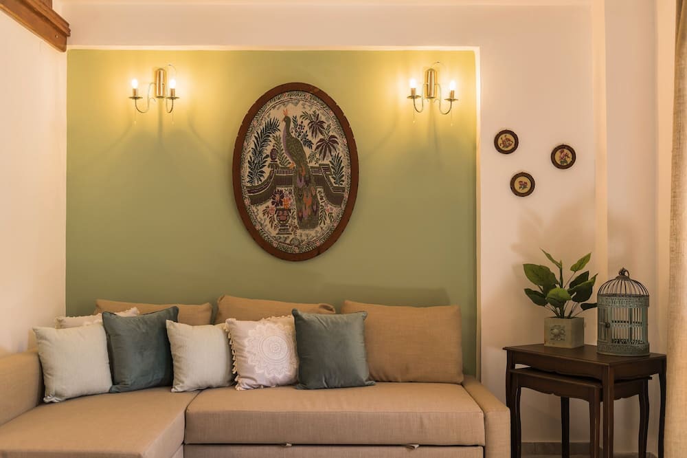 Photo of Livingroom in Symi