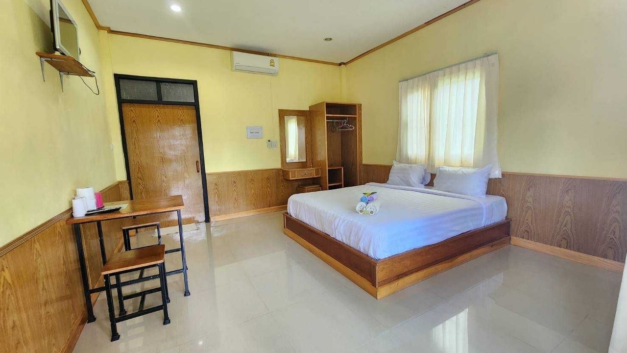 Photo of Bedroom in Ko Kood