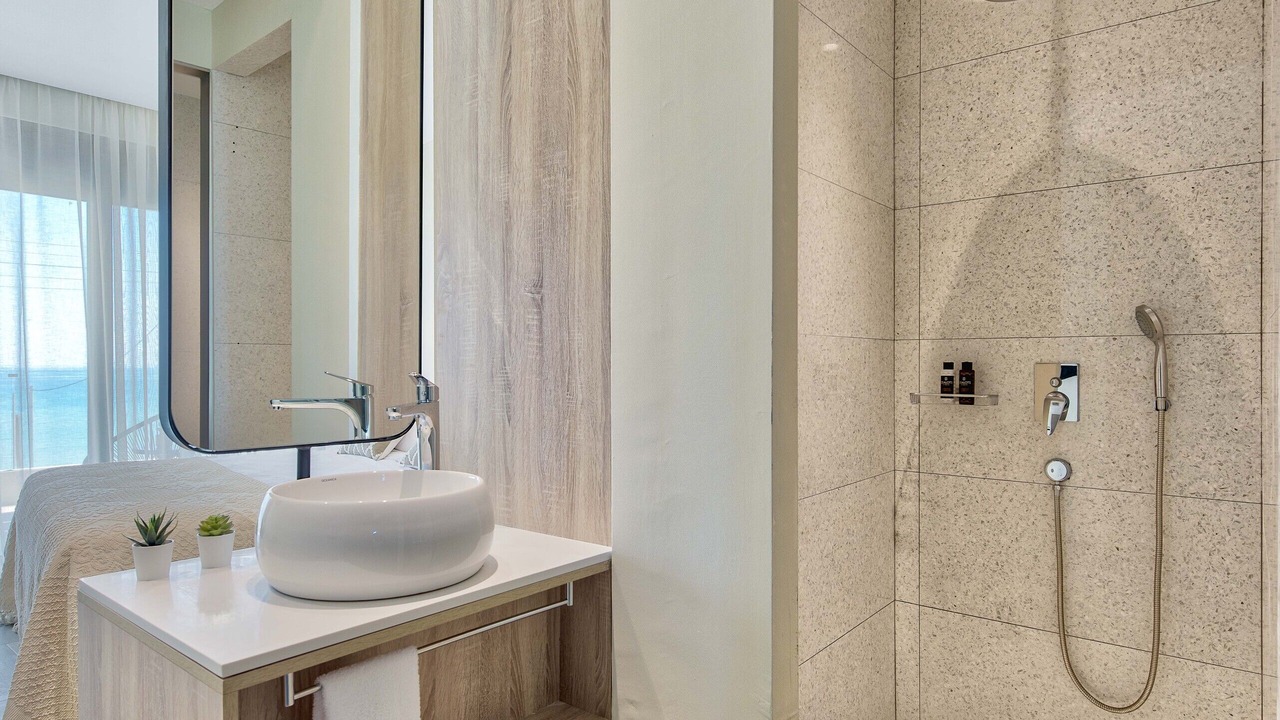 Photo of Bathroom in Psarou
