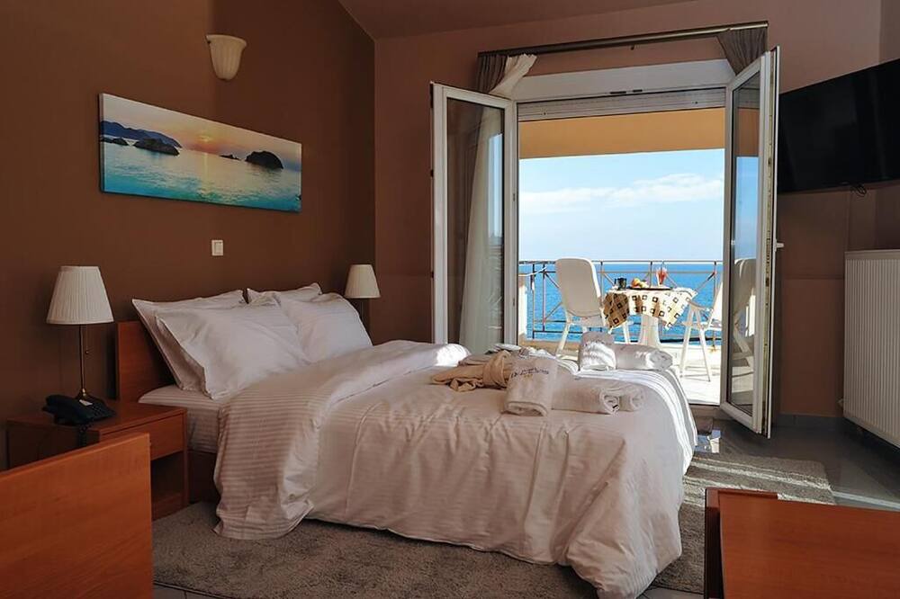Photo of Bedroom in Platana