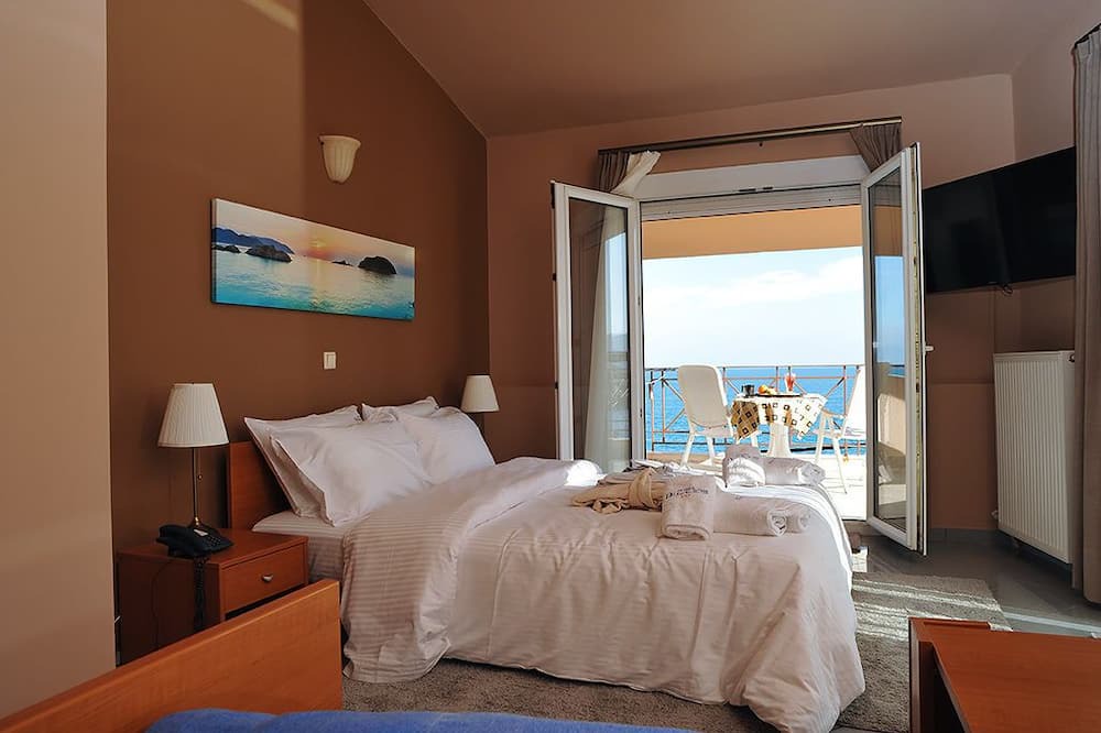 Photo of Bedroom in Platana