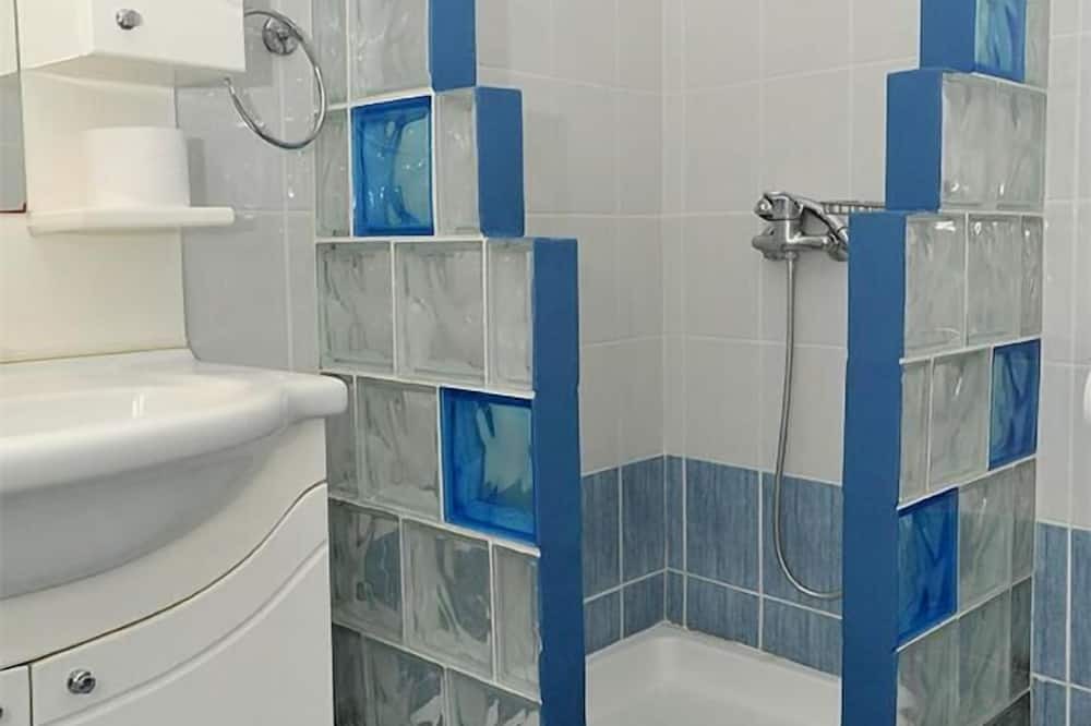 Photo of Bathroom in Platana