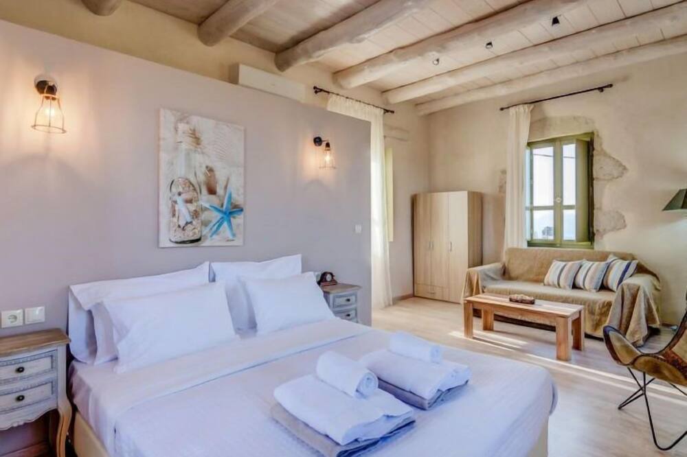 Photo of Bedroom in Kastellos