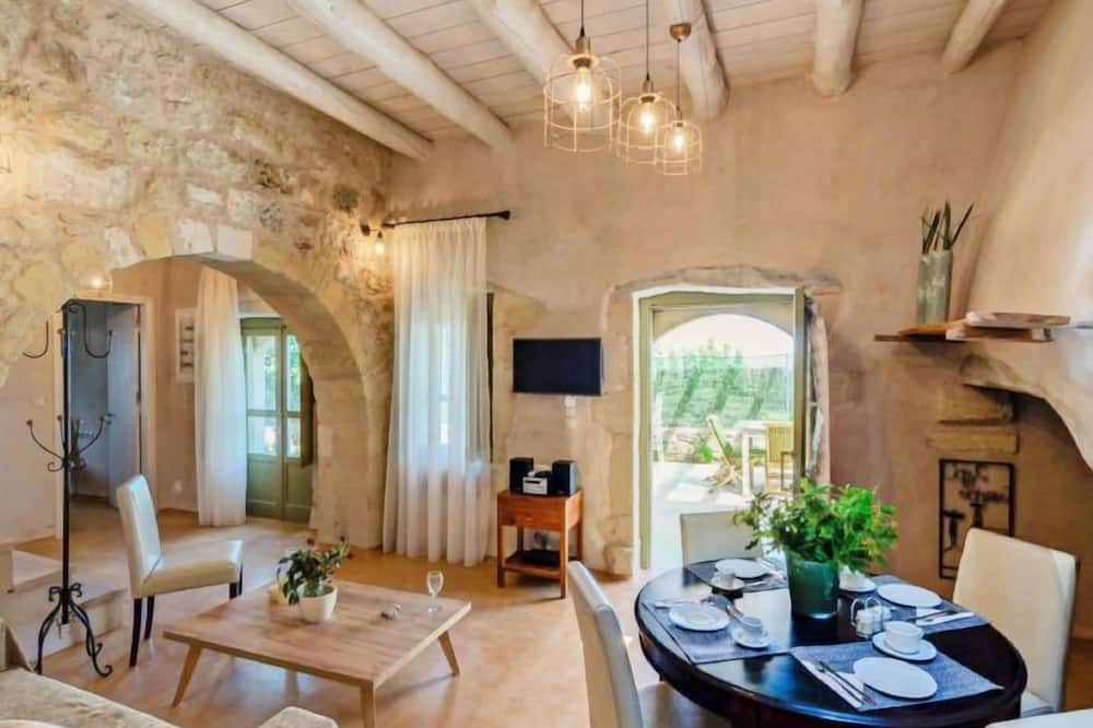 Photo of Livingroom in Kastellos