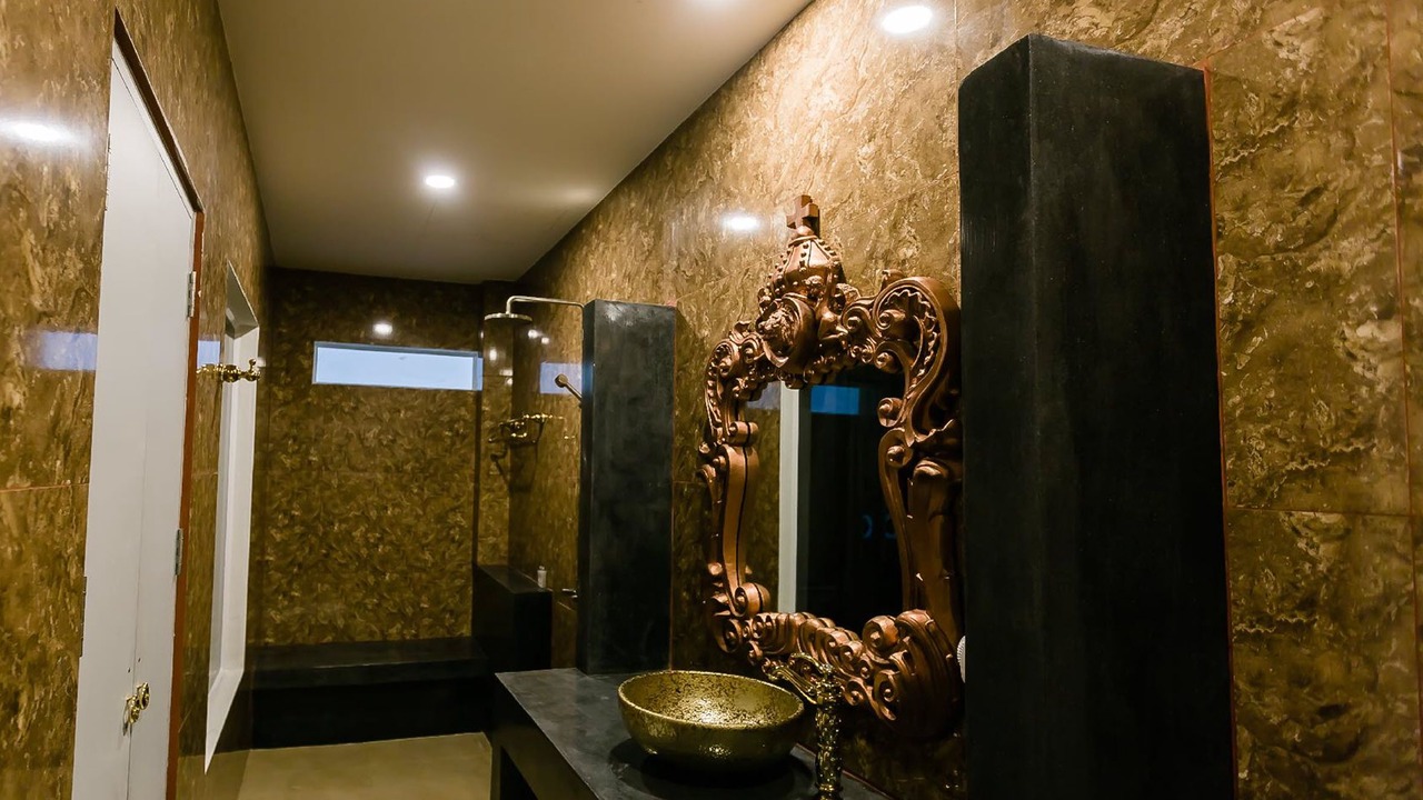 Photo of Bathroom in Wang Noi