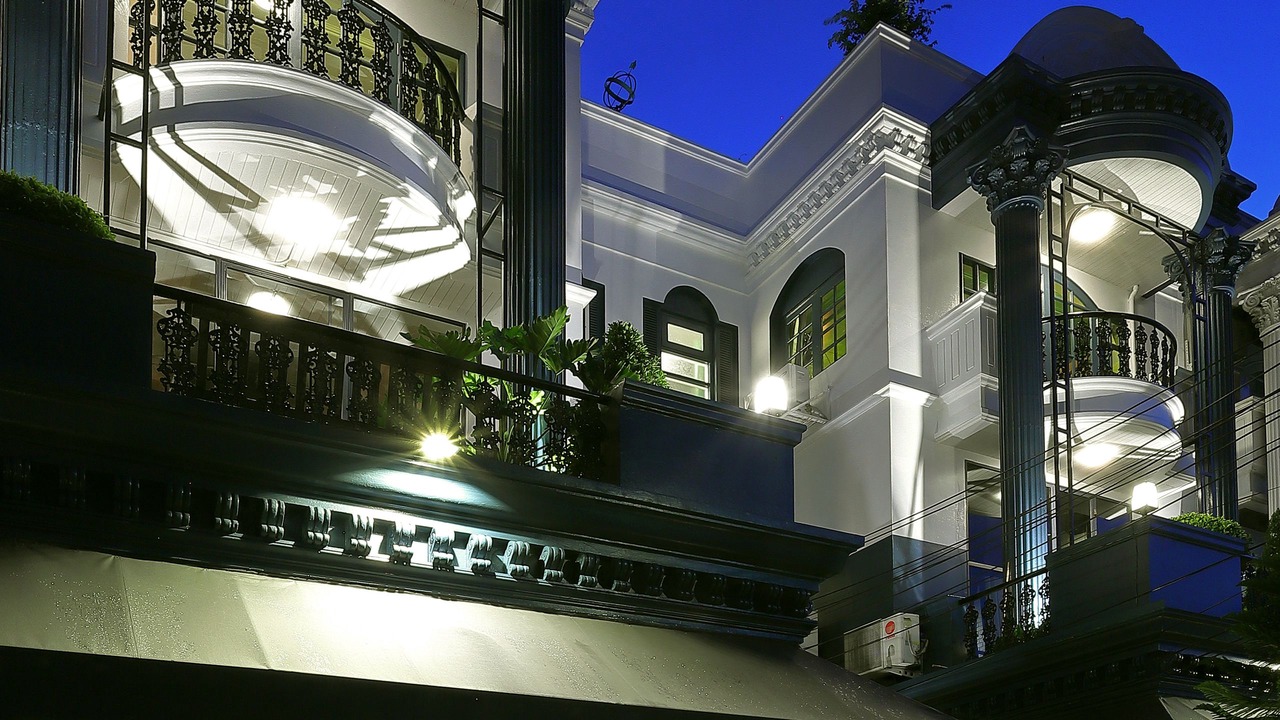 Photo of Outdoor in Samsen Nai