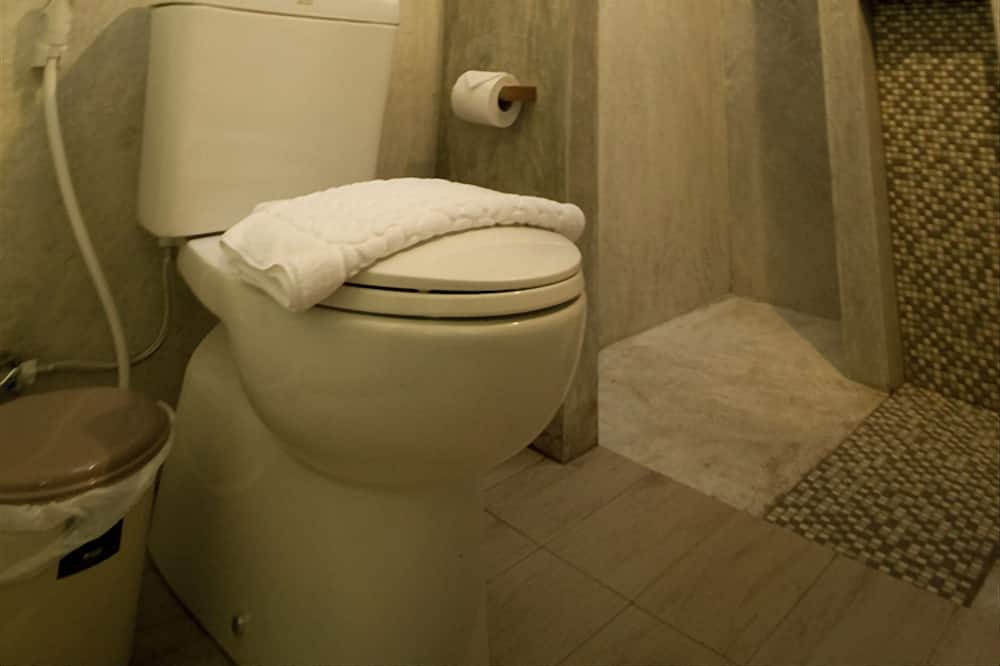 Photo of Bathroom in Pak Kret