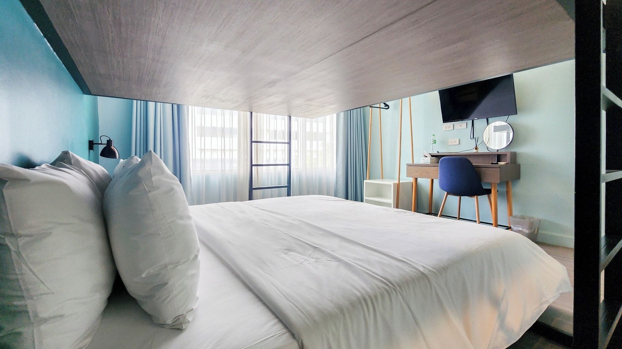 Photo of Bedroom in Si Phraya