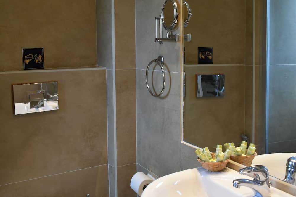 Photo of Bathroom in Kostitsi