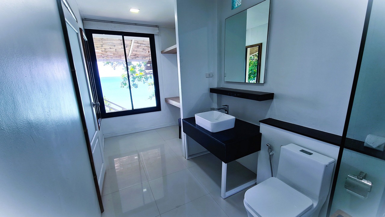 Photo of Bathroom in Ko Lanta