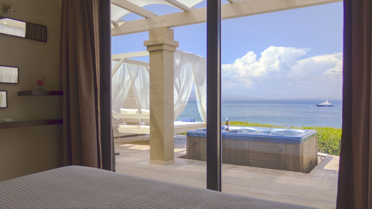 Photo of Bedroom in Messonghi