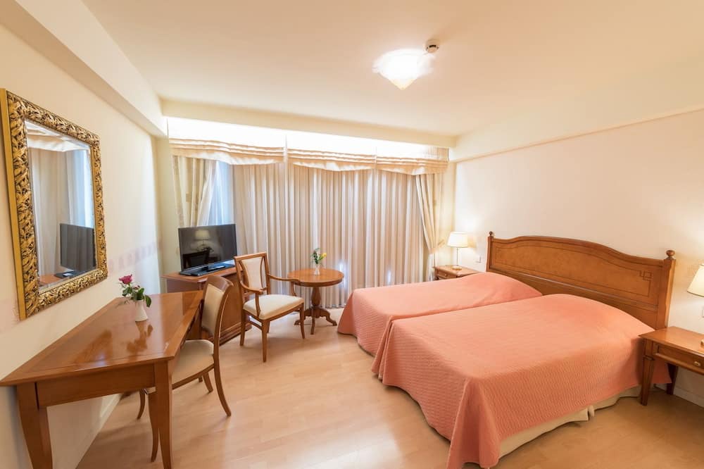 Photo of Bedroom in Lakopetra