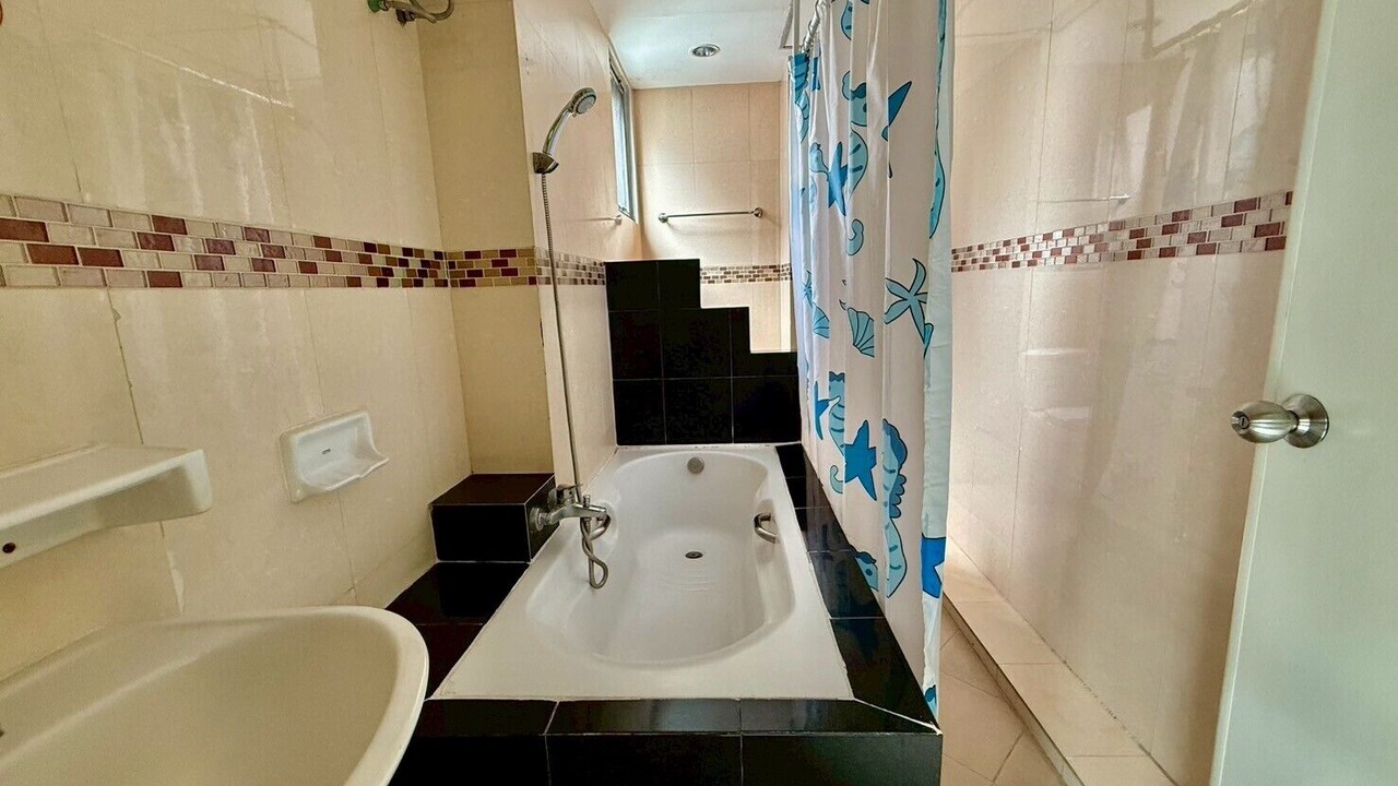 Photo of Bathroom in Lat Krabang